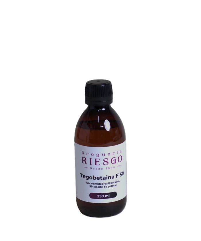 Tegobetaína F 50 (Cocoamidopropyl Betaina Palm Oil Free)