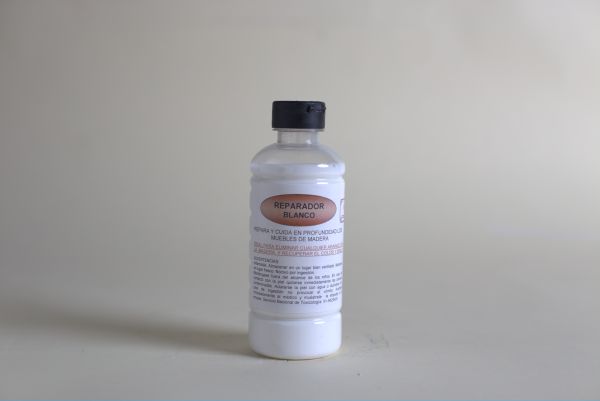 Reparador de Muebles 250 ML