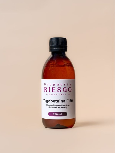 Tegobetaína F 50 (Cocoamidopropyl Betaina Palm Oil Free)